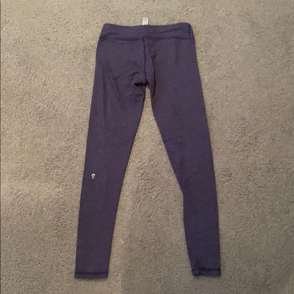 Ivivva by lululemon leggings !! - Picture 2 of 4